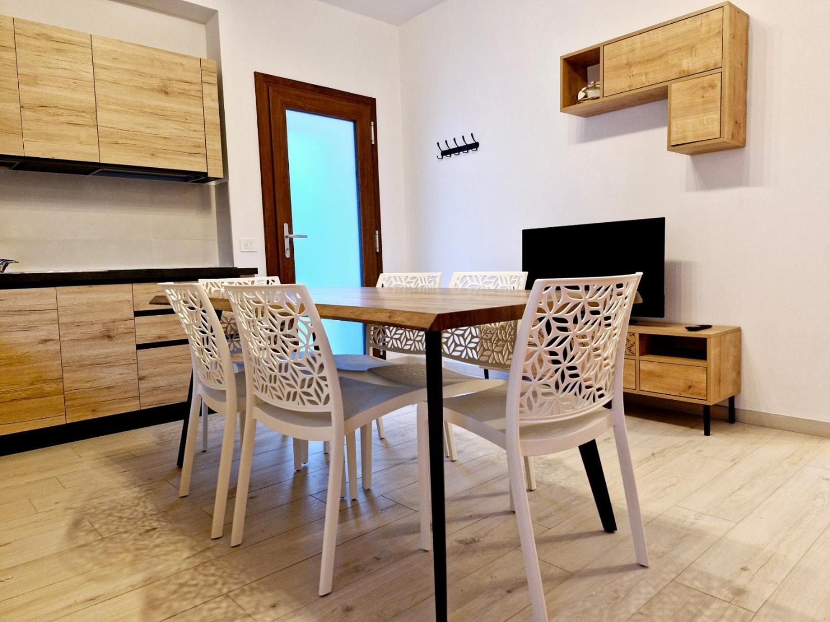Quigna 29 Apartment Tresenda ภายนอก รูปภาพ